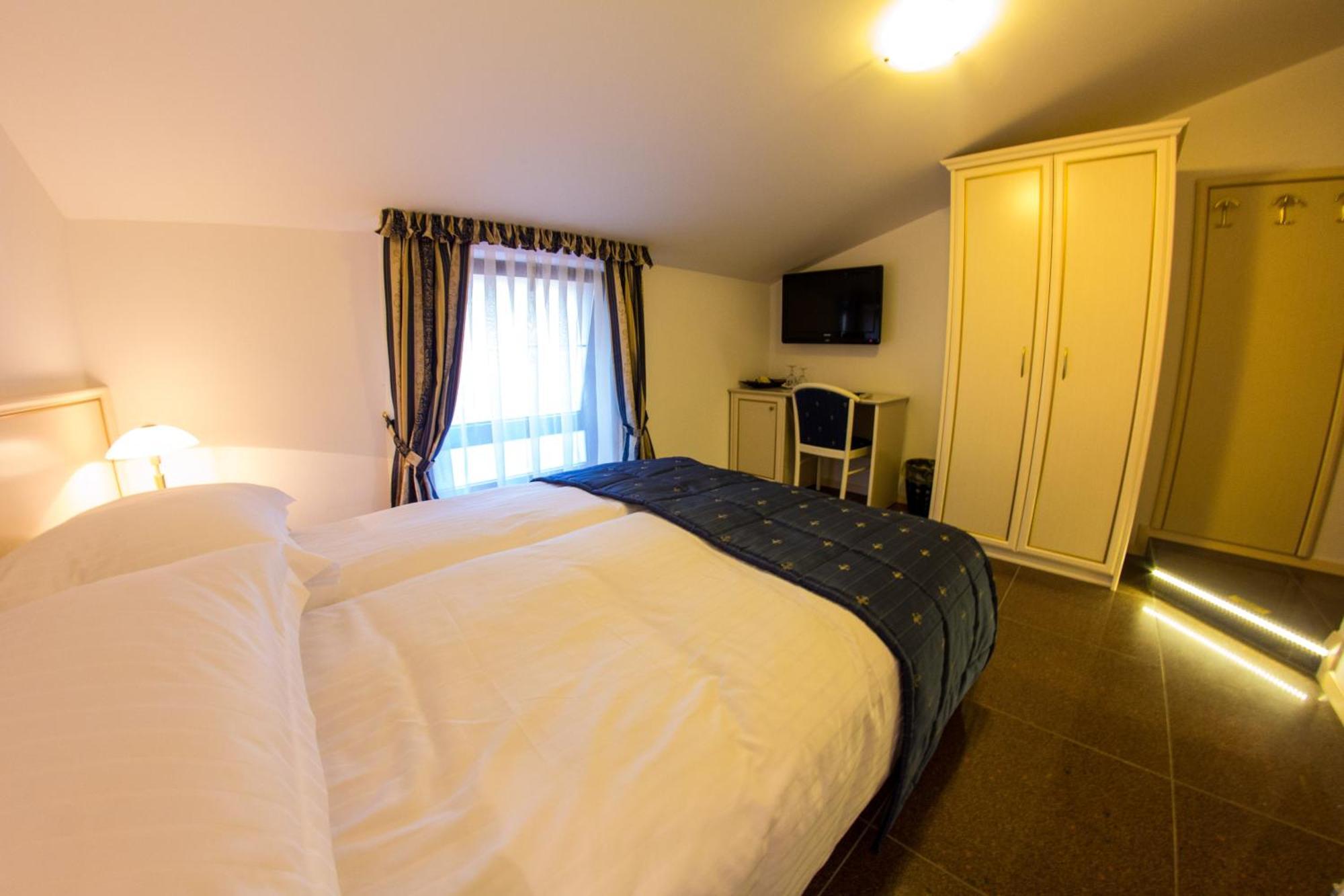 Guest House Sterk نوفا جوريكا المظهر الخارجي الصورة